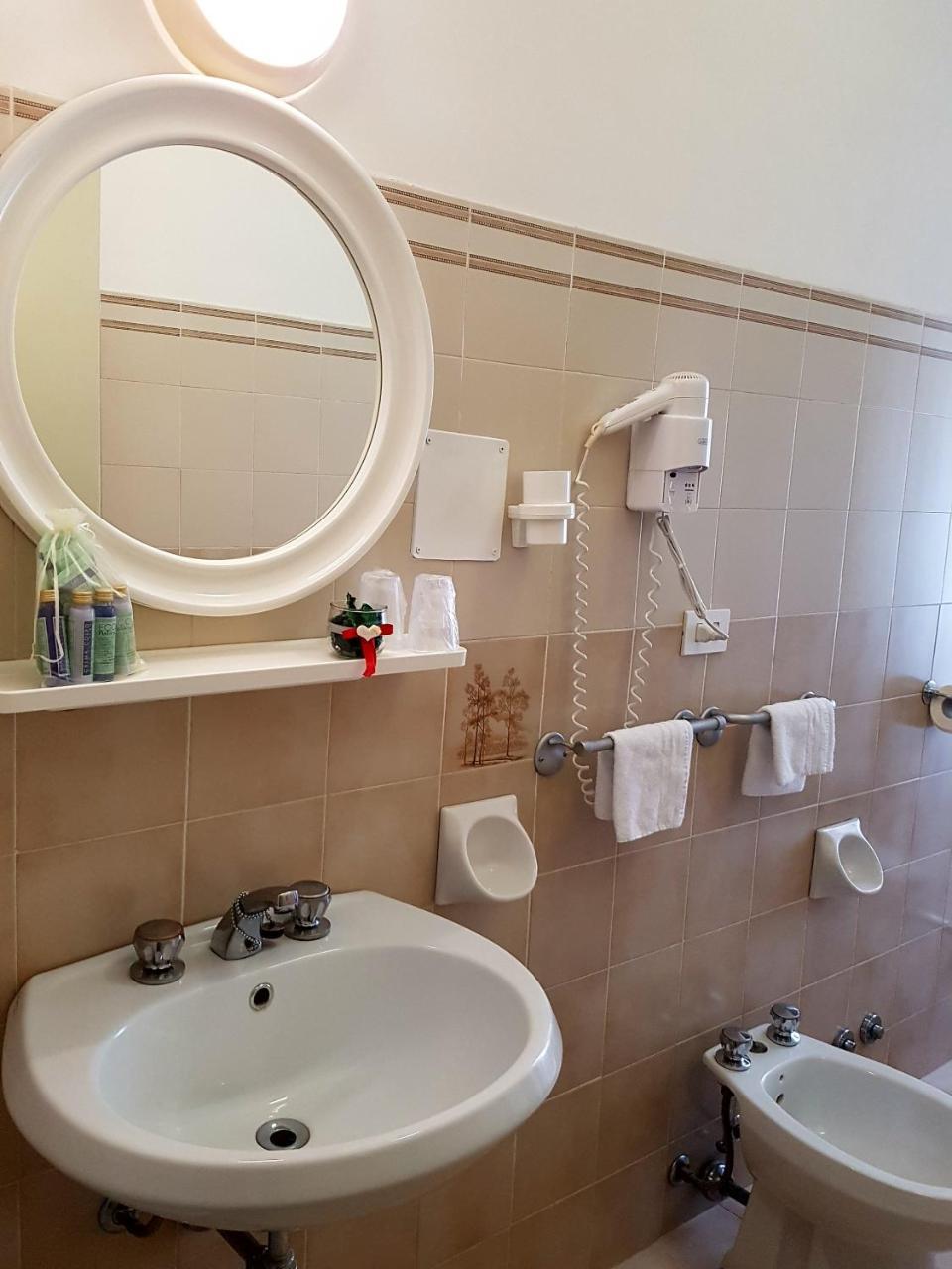 Hotel Astoria & Ninfea Spa Fiuggi Zewnętrze zdjęcie